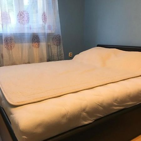 Apartamento Dom Otwarty Dla Gosci Gdynia Exterior foto